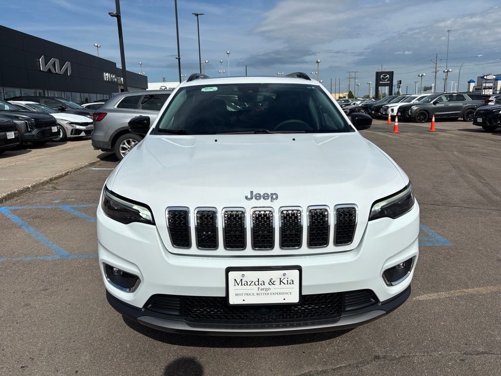 2022 Jeep Cherokee — side profile view