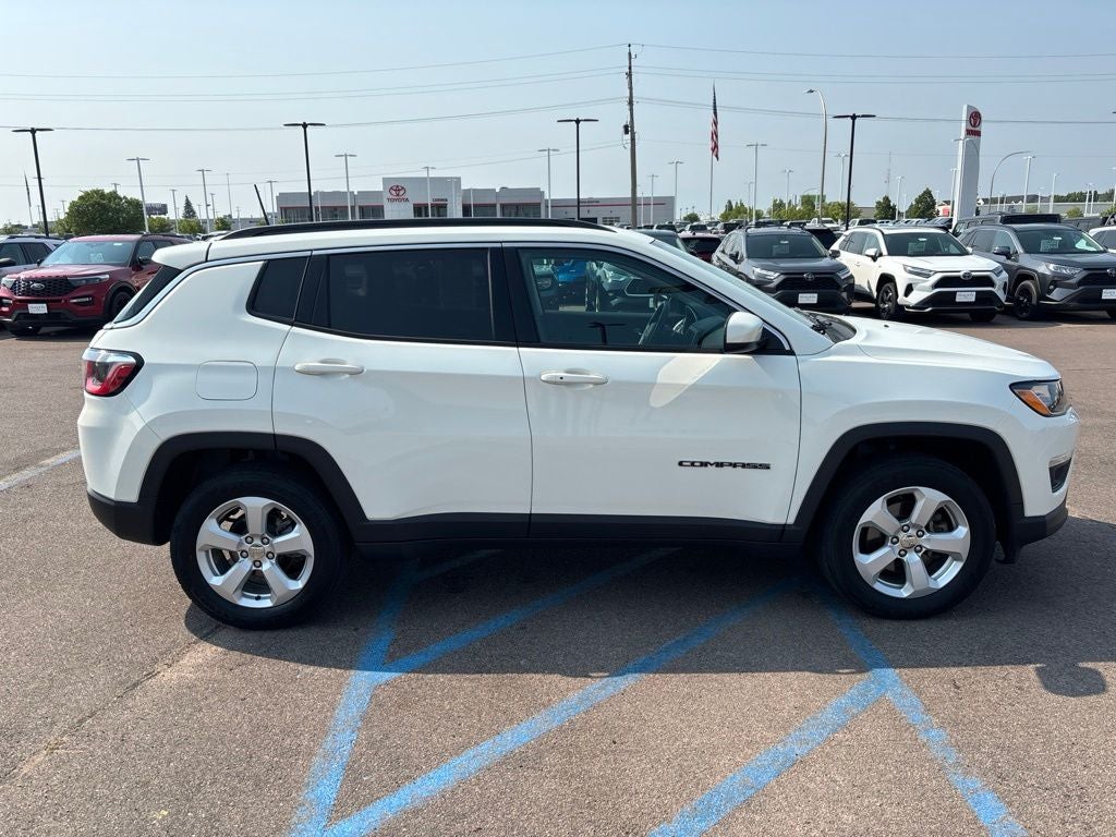 2018 Jeep Compass — interior view