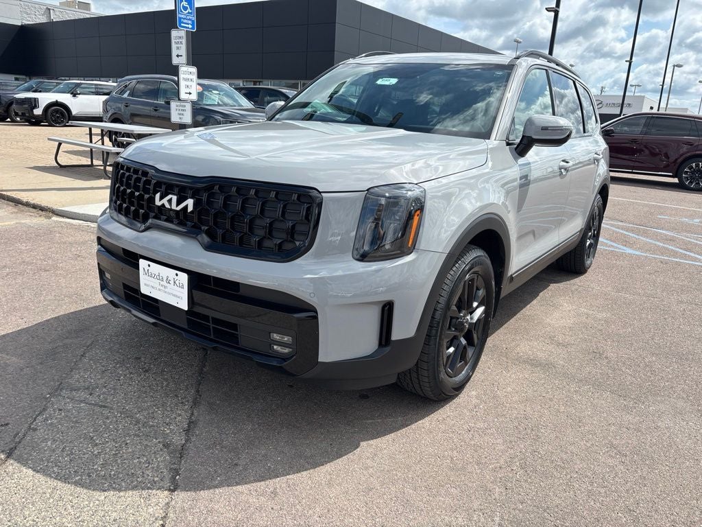 2024 Kia Telluride SX X-Pro in Wolf Gray — front three-quarter view