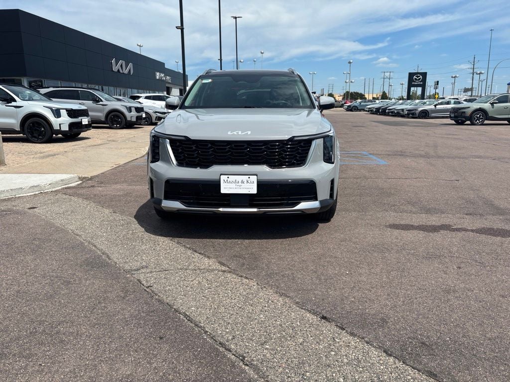 2025 Kia Sorento — side profile view